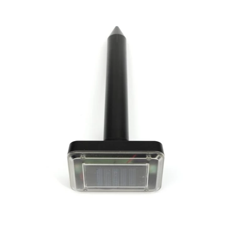 Outdoor Garden Ultrasonic Solar Pest Repeller