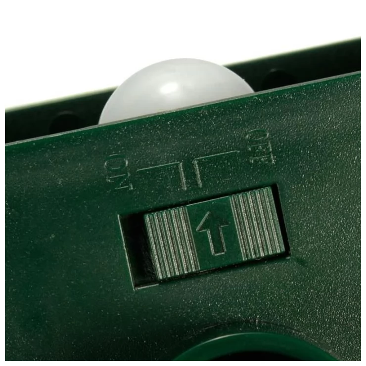 Dual speaker Ultrasonic Solar animal repeller with PIR Sensor