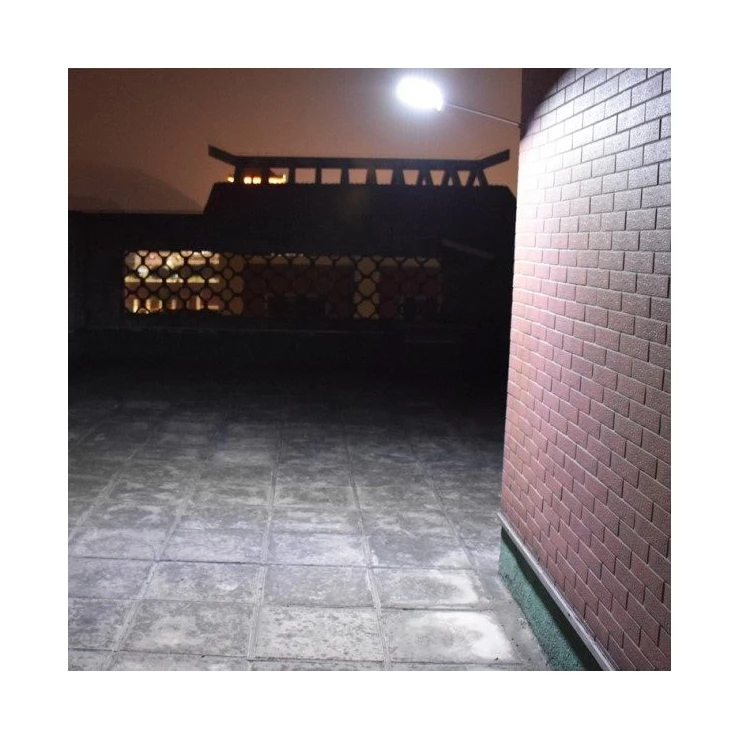 Outdoor 48 LED Security Solar street lamp with Sensor Remote Control