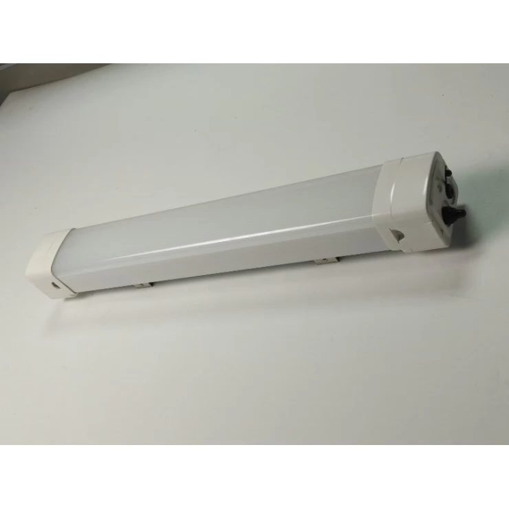 Tri-Proof 20W LED Solar Batten Tube Light IP65 10Ah Lithium Battery