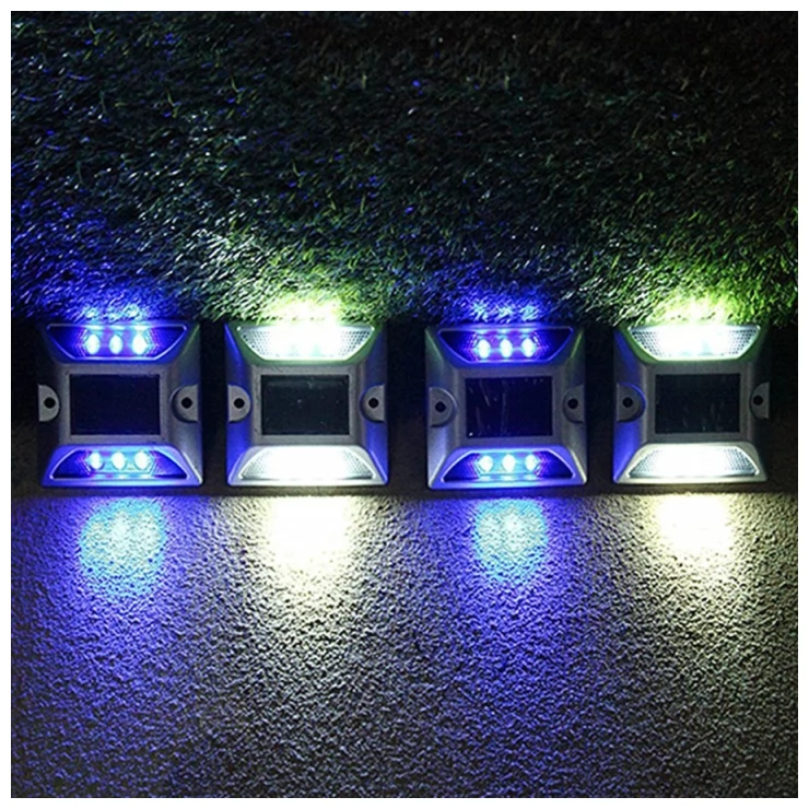 Durable Solar Traffic Lights Outdoor Stud Road Safety Markers 6 LED