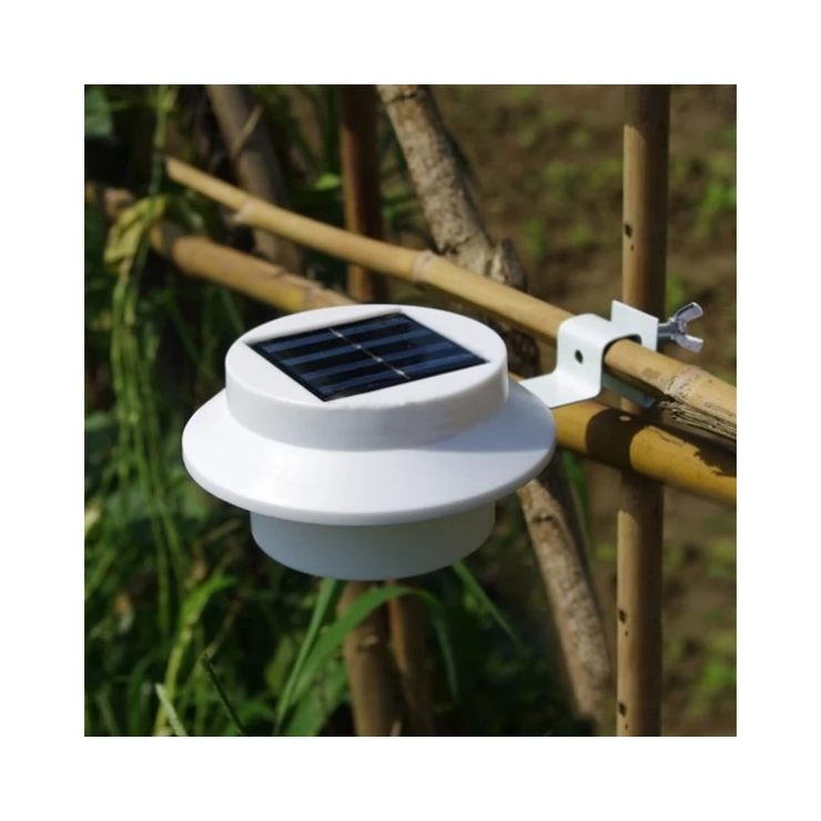 Outdoor 3 LED solar light for garden fence