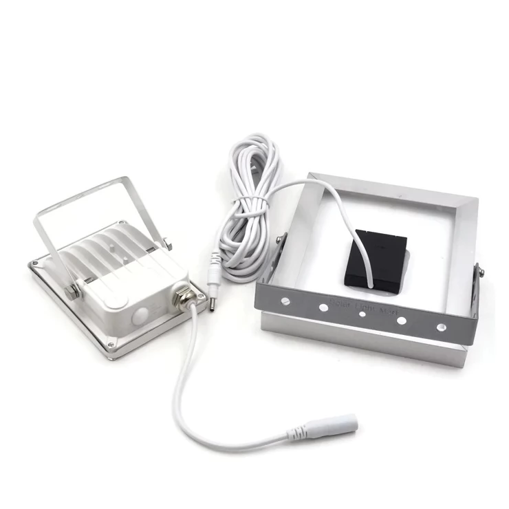 Compact Solar Flood Light 35 LED Durable Metal Security Garden Lamp