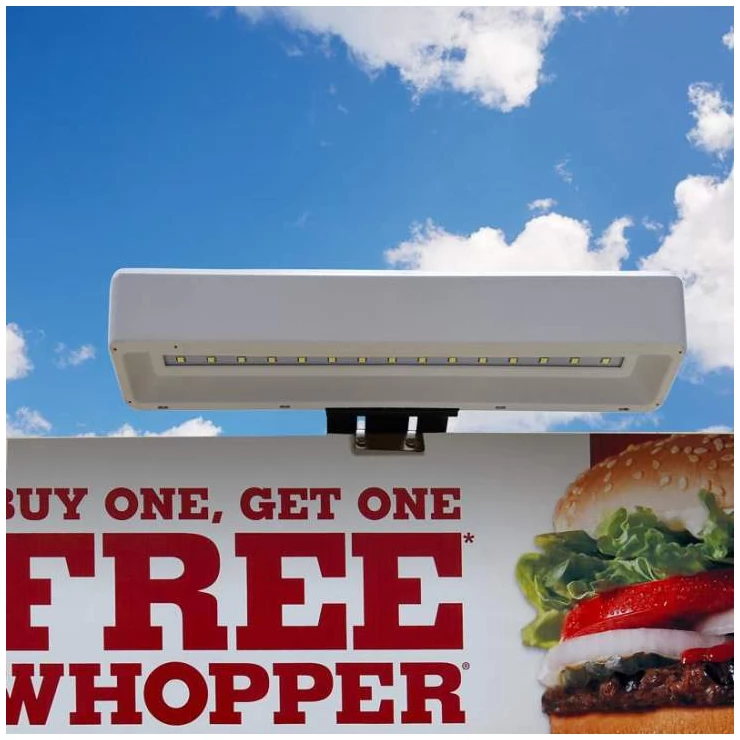 Solar Sign Light Outdoor LED Display For Commercial Billboard Address