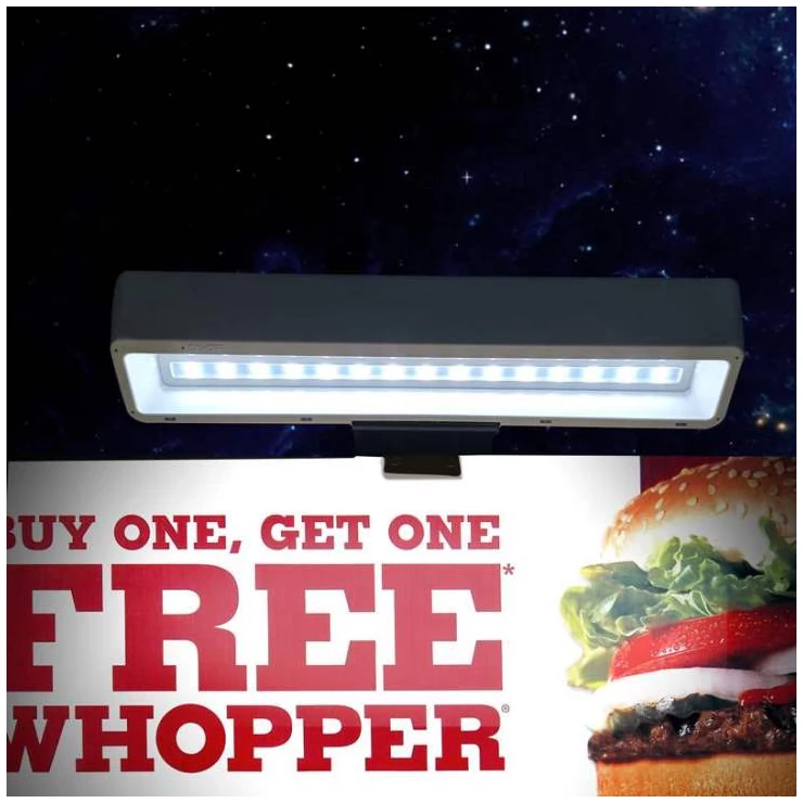 Solar Sign Light Outdoor LED Display For Commercial Billboard Address