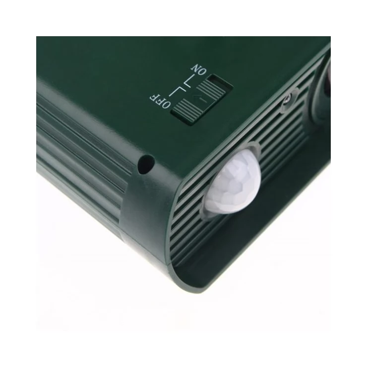 Solar Ultrasonic Pest and Animal Repeller PIR Sensor